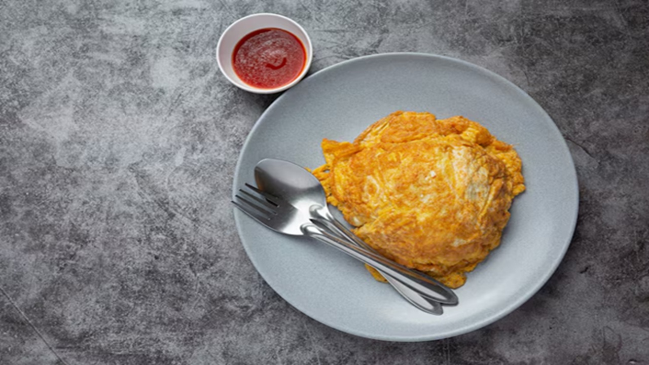 Omelette is good for weight management. It gives you energy as it contains protein.