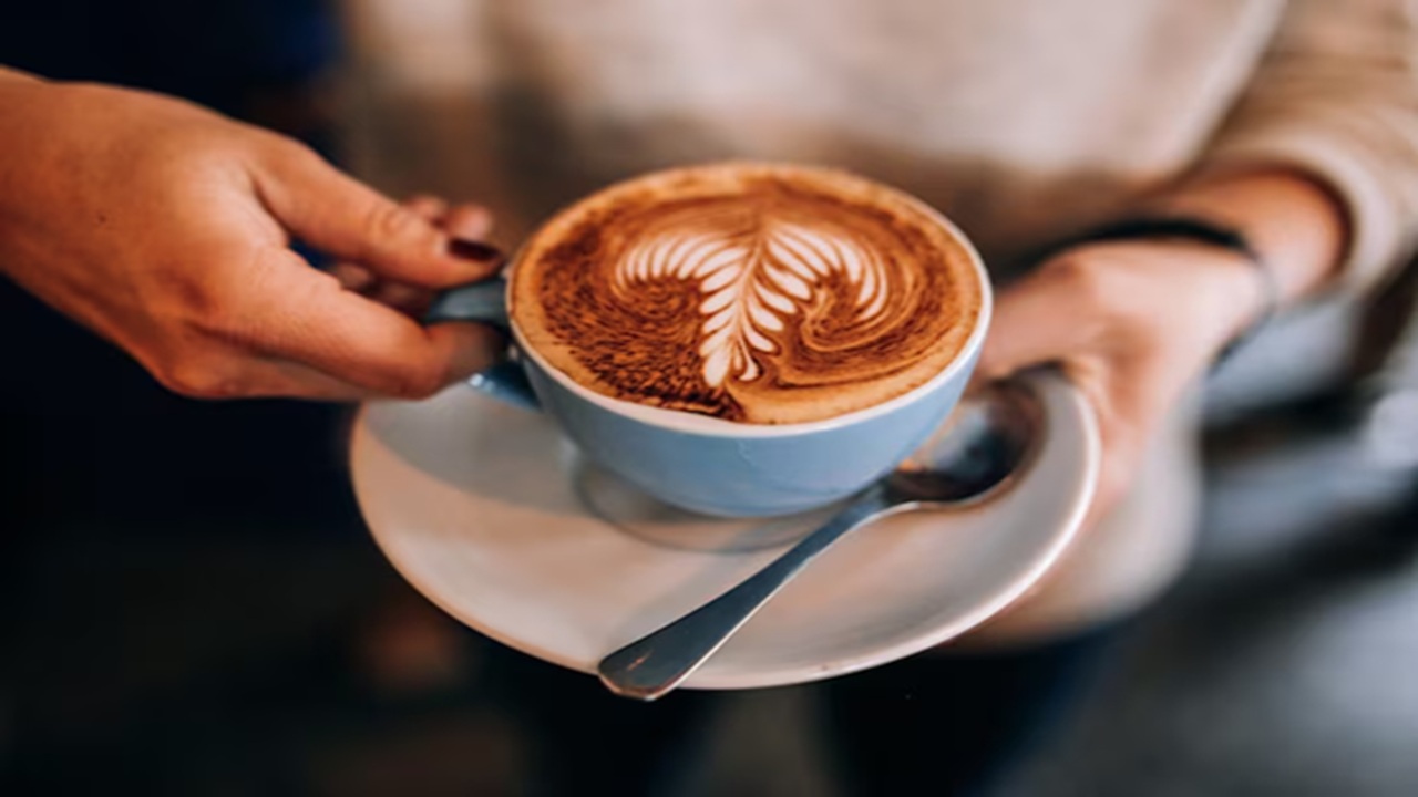Coffee Triggers Mood Swings? 6 Negative Effects of Caffeine on Mental Health