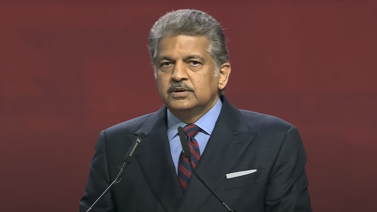 Anand Mahindra Warns of Skilled Workers' Shortage, Could be Bigger than AI Job Loss