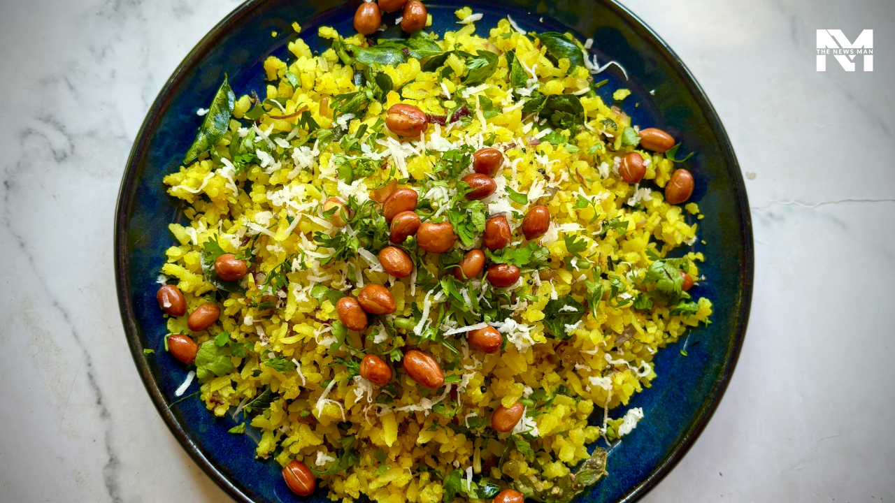 Flattened rice, also known as pohe, is a breakfast staple in South Asia. To make Dadpe pohe, you need a large bowl. Add chopped onion, coconut, lemon juice, sugar, and salt to your poha. Let the mixture rest for at least 10 minutes until the poha turns soft. In a pan, heat oil and fry peanuts. Temper mustard, cumin, asafoetida, chopped chillies, curry leaves, and turmeric. Pour the tempering over the poha and mix really well. Garnish with coriander and serve!