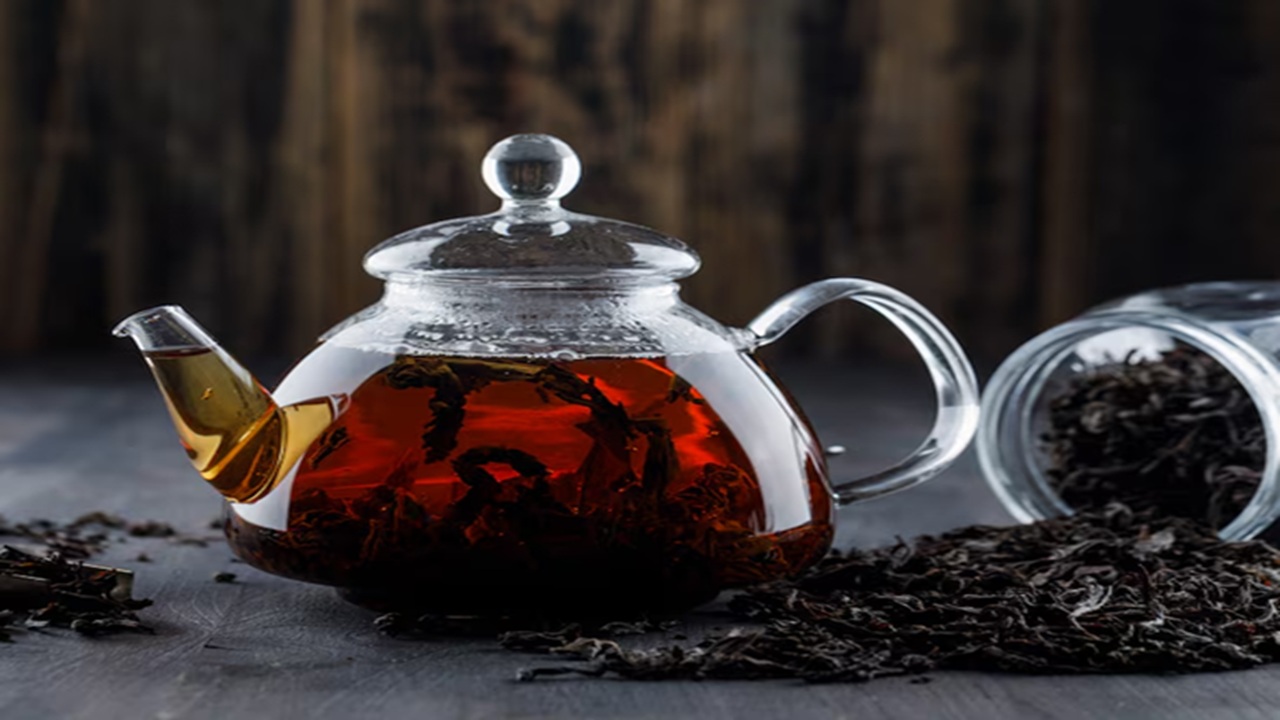 What is the Right Time To Drink Black Tea? Know The Benefits