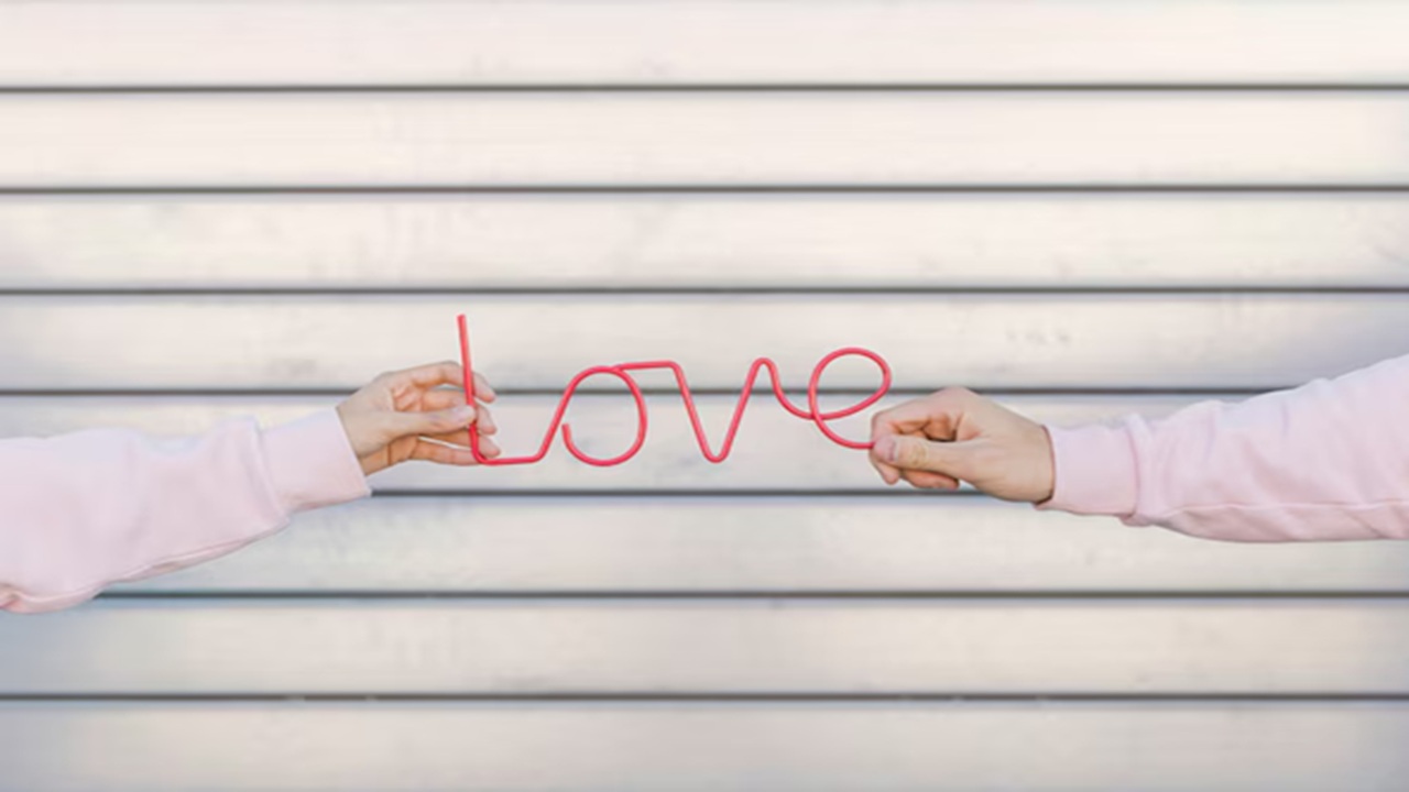 Long Distance Relationship: How to Strengthen Love Even if You are Miles Away from Your Partner?