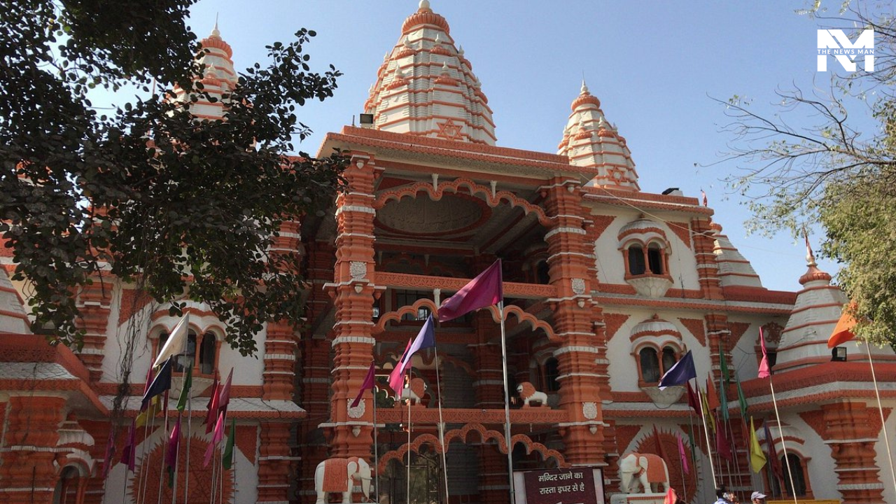 Visit Mata Sheetala Devi Temple to experience Gurugram as a melting pot of culture, tradition, and art. It was constructed as a tribute to Kripi, the wife of Dronacharya. This ancient temple invites tourists who wish to seek inner peace.