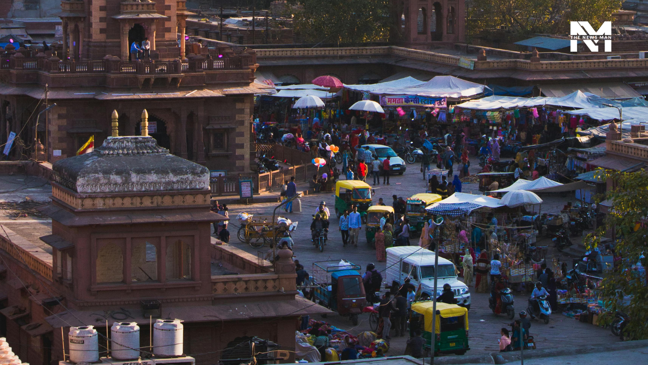 Salar Gunj Gate offers a slice of history you can’t afford to miss. Standing tall as a testament to Panipat’s rich architectural heritage, it promises a cultural feast with bustling markets and local delicacies. It is a doorway to the past and a photographic spot of historical importance.