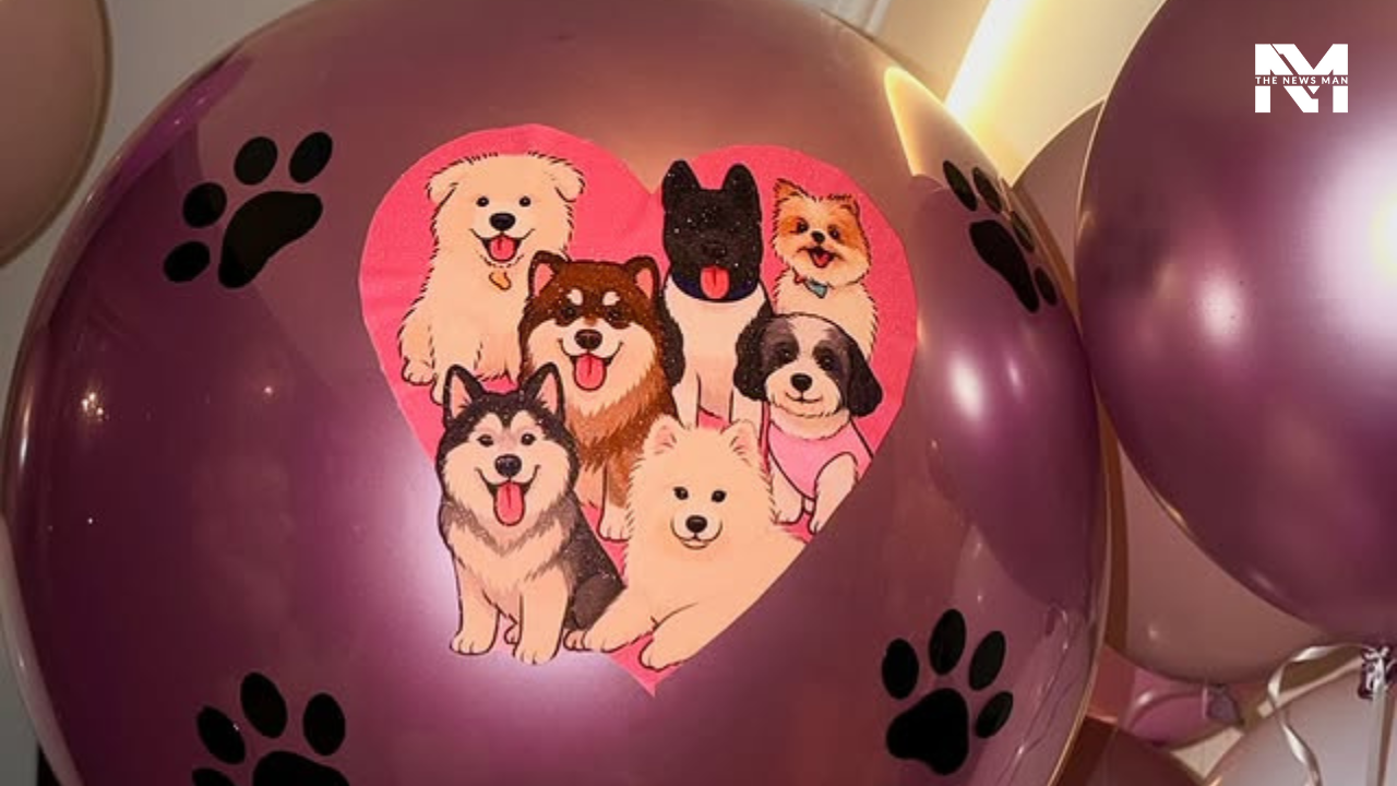 The Nadaaniyan actress is a pet mom to five to six dogs. The dogs' pictures were imprinted on one of the balloons, highlighting her unconditional love toward them.