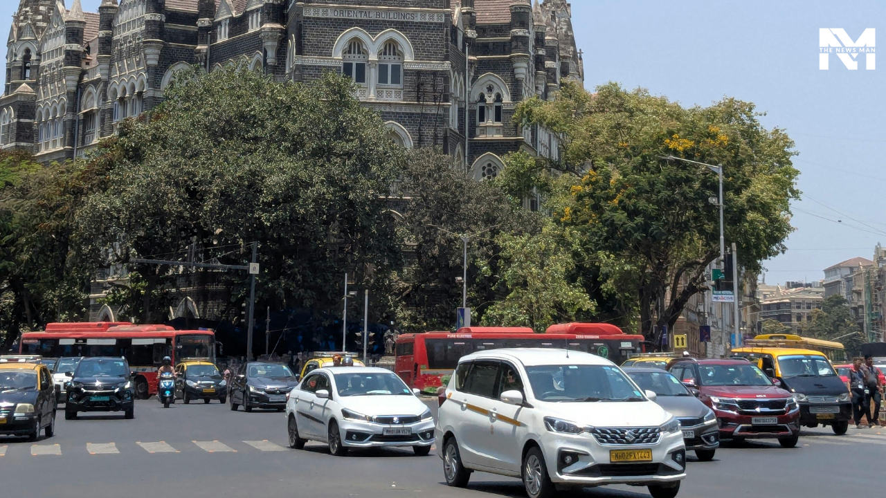 Mumbai’s economy evolves continuously, making it a major contributor to the fast-growing economy. With fashion, commercial, and entrepreneurial centers, Mumbai is the New York of India, with a GDP of approximately $310 billion.