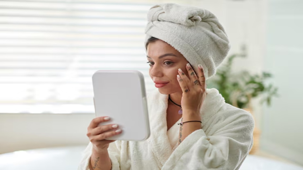 Applying eye cream is also important. If you don't want to apply the cream, then you can use eye masks, which are also beneficial and use them for your morning and evening routine. You can apply them for 30 minutes and cream for 15–20 minutes.