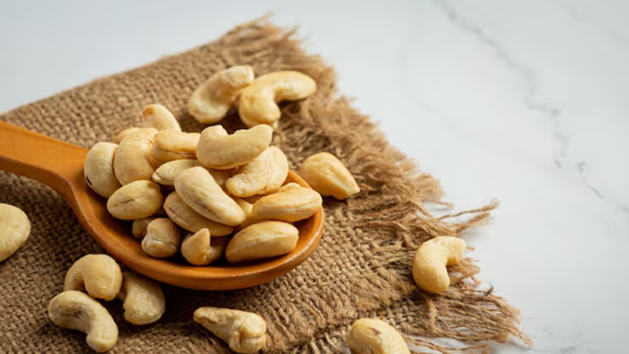 Nuts: Zinc is abundant in several nuts and seeds such as pumpkin, hemp, sesame, cashew nuts and almonds.