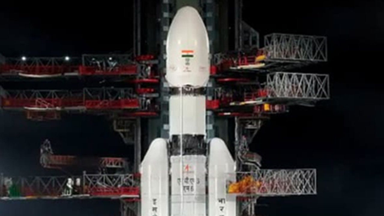 ISRO Successfully Launches LVM3-M6 Rocket with the BlueBird Block-2 Mission