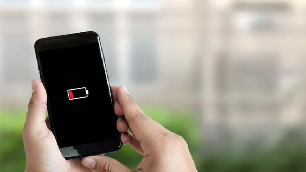 Wi-Fi, Bluetooth and GPS, battery could drain due to more use of these tools. When you don't require navigation, disable location services.