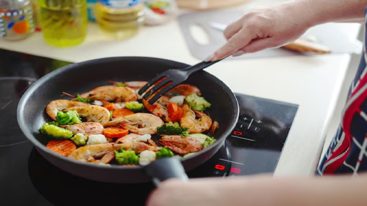 Highly acidic foods such as tomatoes, vinegar and lemon juice can damage nonstick surfaces over time and become difficult to remove.