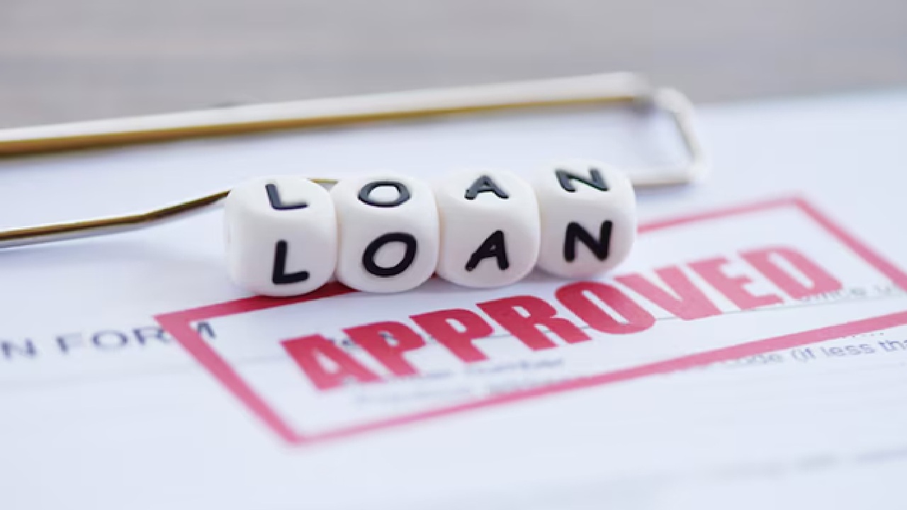 Interest rates are generally low in secured loans whereas they are higher in unsecured loans. Unsecured loans also have a lower borrowing limit, whereas secured loans have a higher borrowing limit. Repayment terms also vary for both types of loans and most importantly, collateral is required for secured loans.