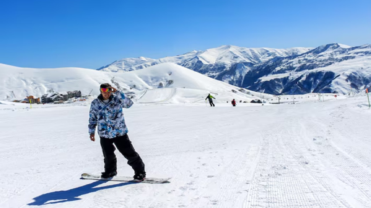 Japan: With the busiest ski season occurring between January and February, well liked ski destinations in Japan include Niseko and Rusutsu on Hokkaido, as well as Hakuba and Shiga Kogen on the mainland. The season usually lasts from December to April, but in Hokkaido it often begins earlier.