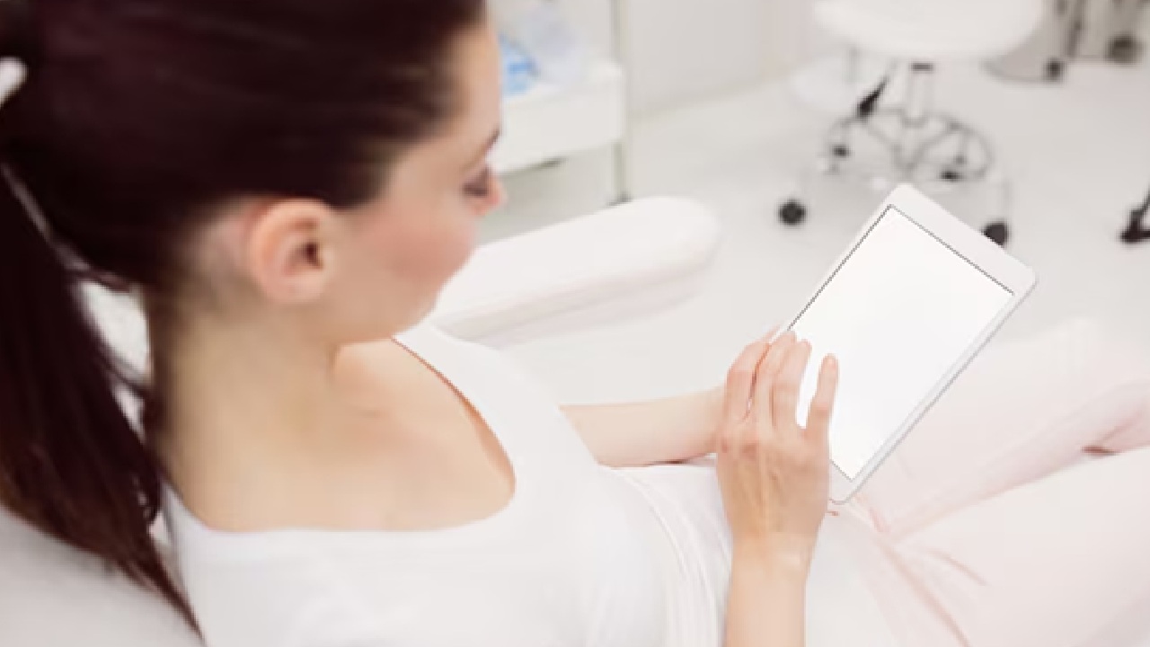 L’Oreal to Invest Rs. 3,500 Crore in Its First Beauty Tech Hub in Hyderabad