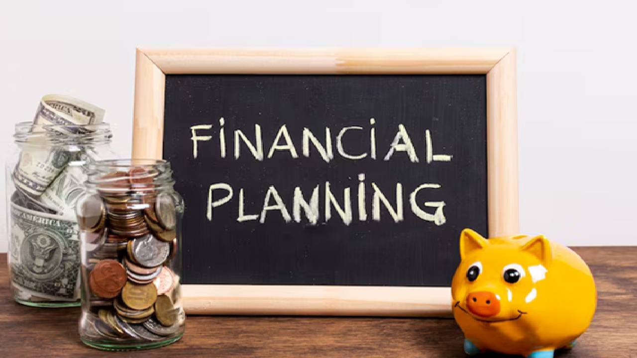 Effective Budget Management Strategies for Achieving Monthly Surplus