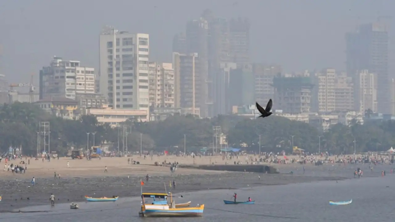 Mumbai Weather Update: Unexpected Rainfall on New Year's Morning, AQI Improved