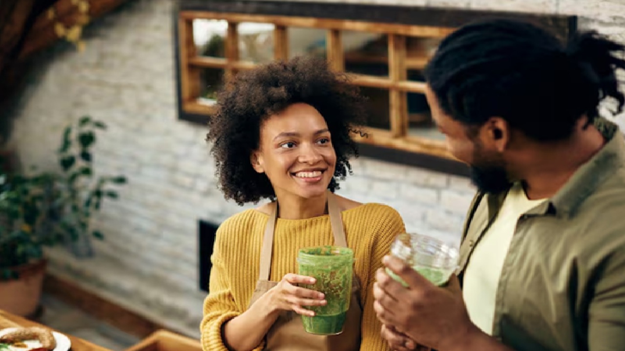Coconut water is a fantastic option for detoxifying the liver and kidneys since it is a natural hydrator.