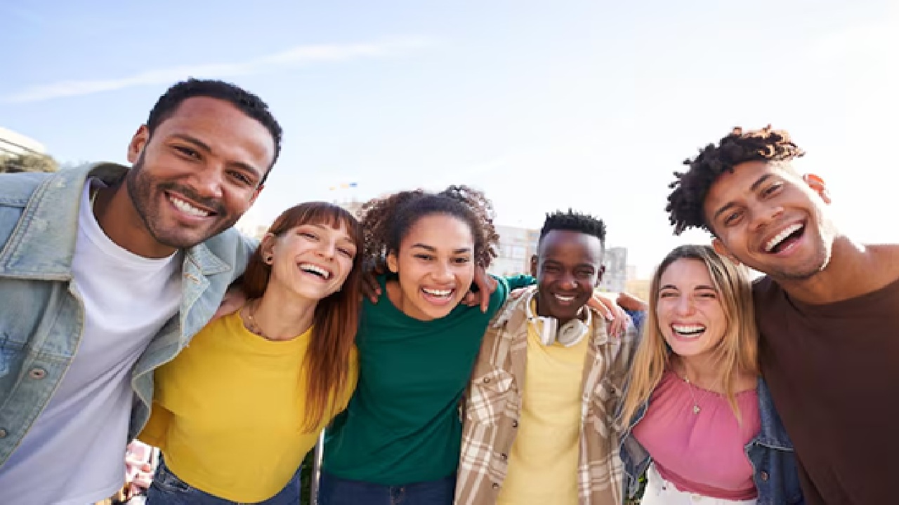 By challenging people to analyze, synthesize, independent learning promotes better critical thinking and faster decision making, which are very important in modern society. (Disclaimer: Given the input is on an information basis, please seek professional advice.)