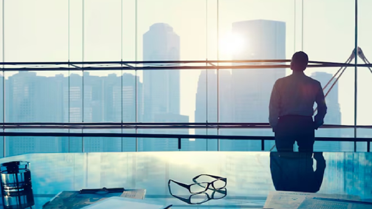 The financial health of a business, which includes revenue growth, profit margins and cash flow, as well as customer success, which includes customer acquisition cost (CAC), customer lifetime value (LTV), churn rate, net promoter score (NPS) and operational efficiency, which includes conversion rate and inventory turnover, are all essential business metrics for leaders. These metrics help to reveal profitability, growth, customer loyalty and operational effectiveness, allowing for data-driven strategy, resource allocation and the identification of areas for improvement for long-term success.