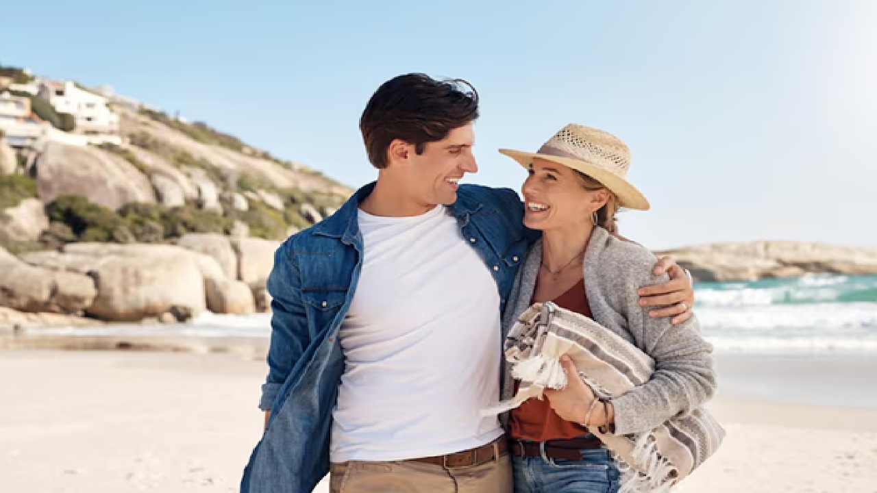 There are several locations throughout the world to visit in February. Cozy staycations, water sports, pleasant weather, snow, shopping and gastronomic experiences may all be found in a variety of places.