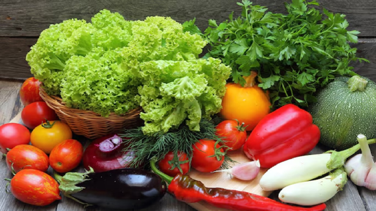 Eating these plant based proteins can help control blood sugar levels, lower cholesterol and improve overall digestive health.