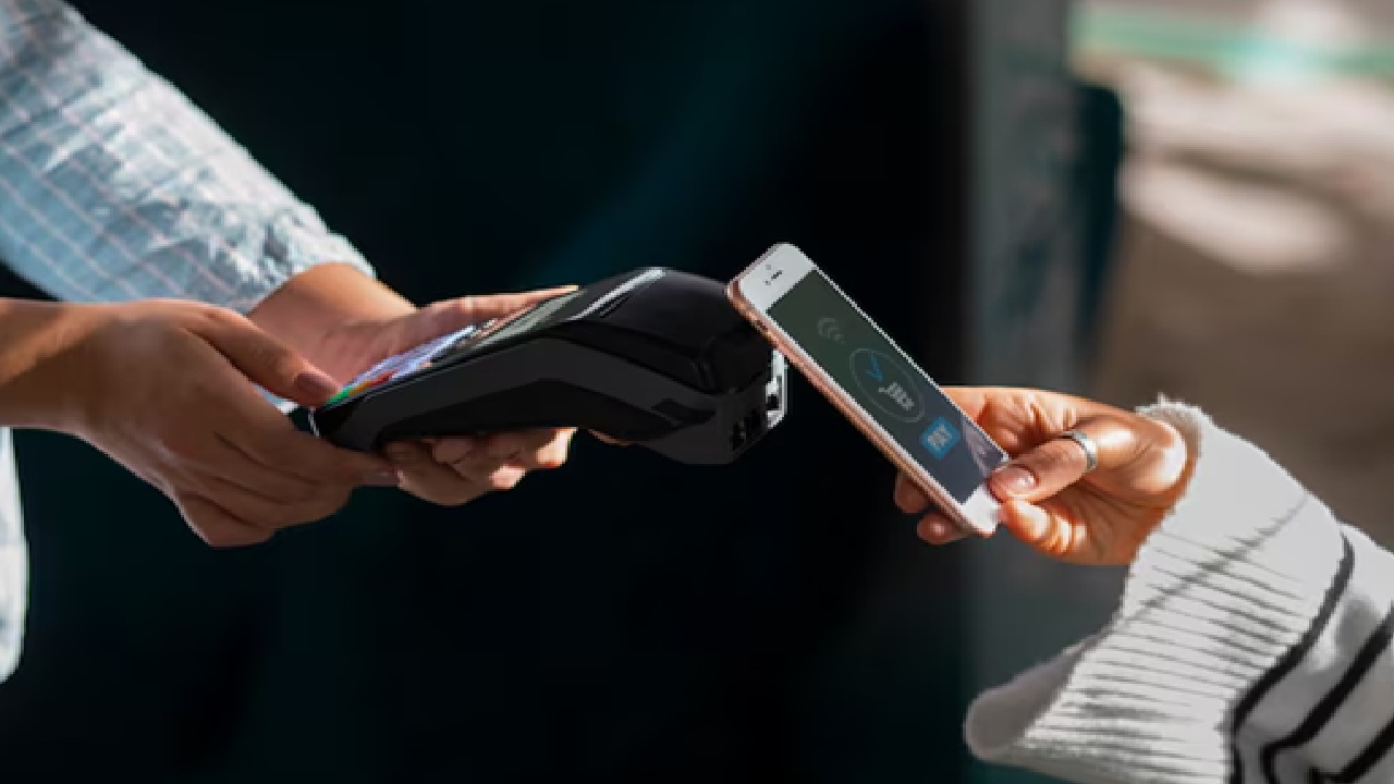 EPFO to Launch New App with UPI Based PF Withdrawals by March End