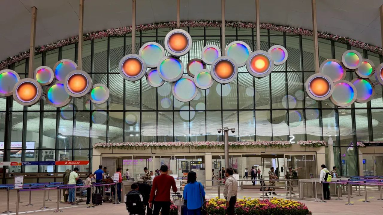 Government Orders Mobile Network Access at Navi Mumbai Airport