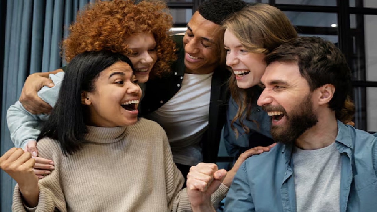 Some signs indicate that you might need to have a digital detox. In this article we are going to learn about the same. How to understand these signs and later, work on them.