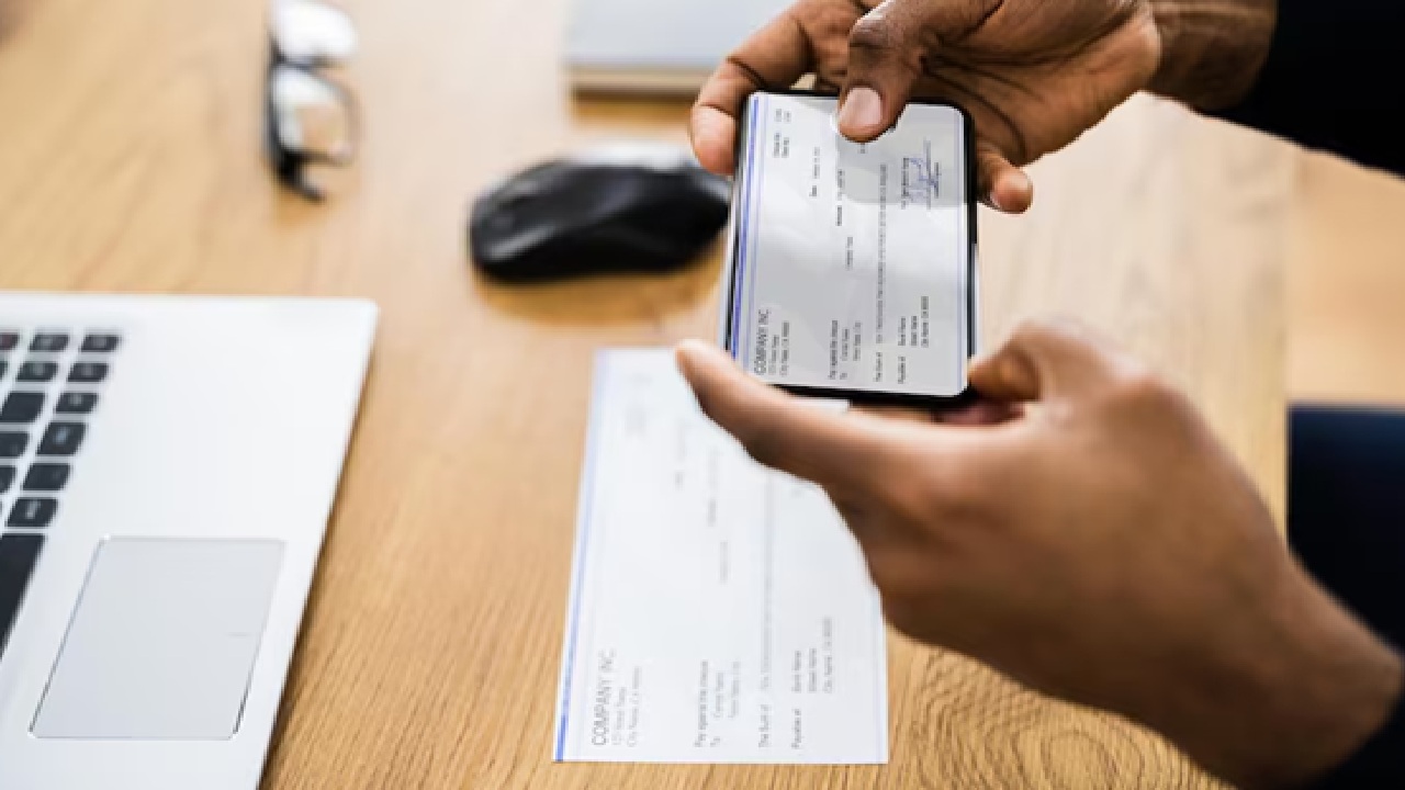 RBI’s Payments Vision 2028 Rolled Out; Brings e-cheque System, Switch On/Off Payment Facility