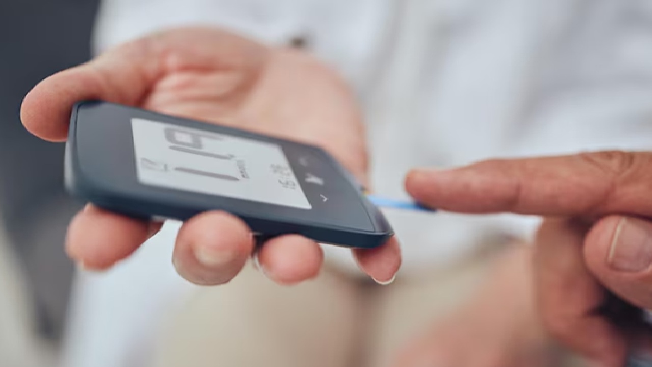 Regular glucose level monitoring, consistent meals and careful management of exercise and medication can help avoid hypoglycemia.