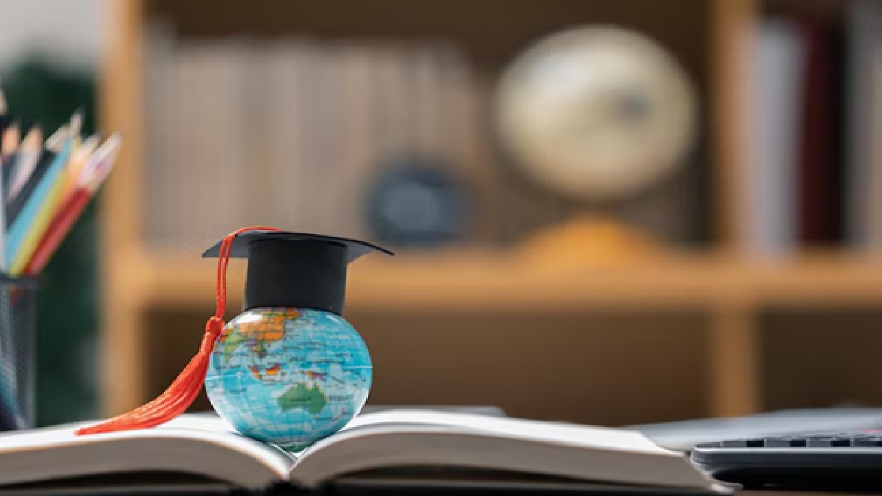 You are a graduate in computer science, then it is perfect for students with a basic understanding of coding who are considering a career in STEM. (Disclaimer: Given the input is on an information basis, please seek professional advice.)