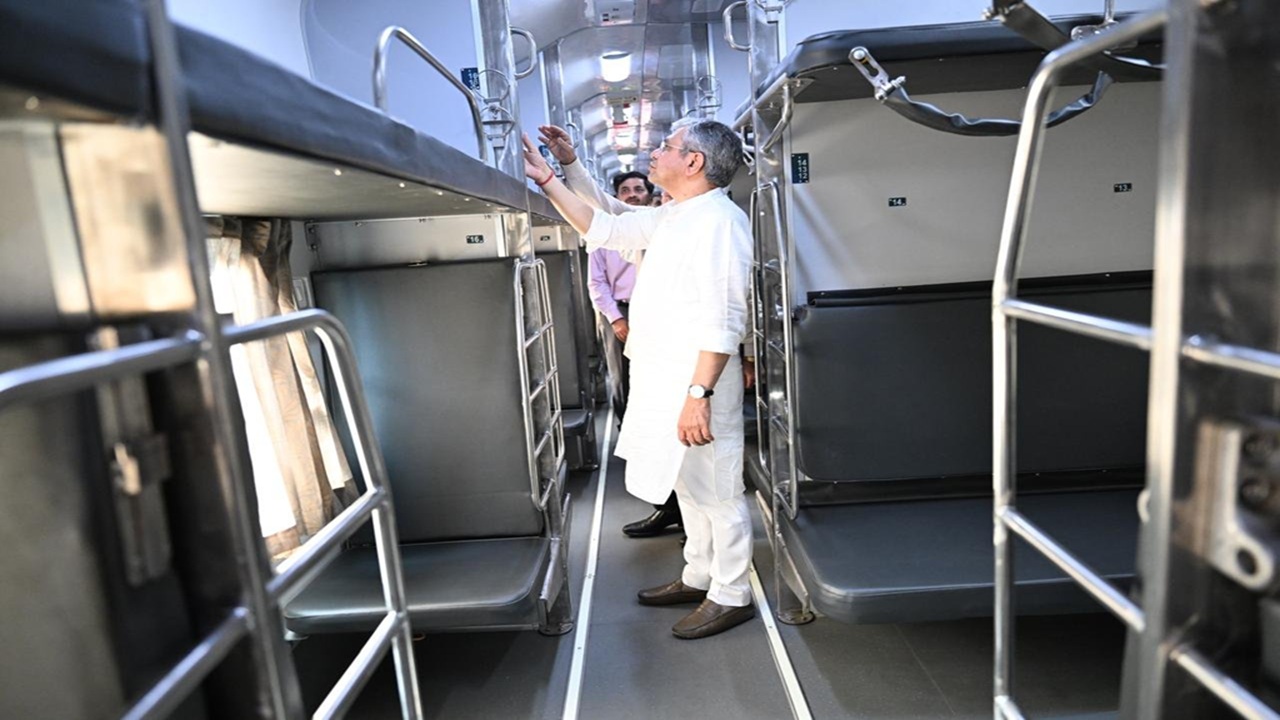 Aesthetics, Color Themes to PVC Flooring: Inside the Amrit Bharat Coaches Inspected By Railway Minister Aesthetics, Color Themes to PVC Flooring: Inside the Amrit Bharat Coaches Inspected By Railway Minister