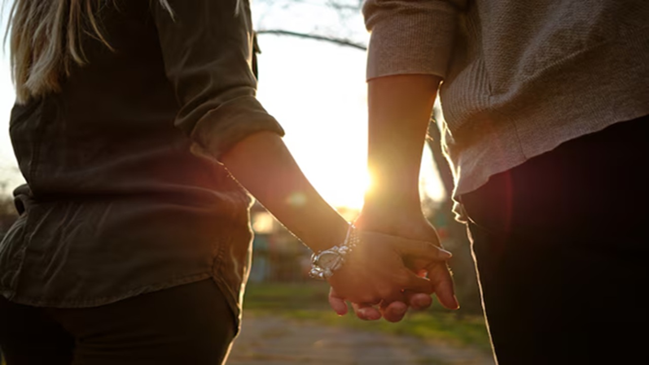 Balancing Love and Independence: The Importance of Mutual Respect in Relationships