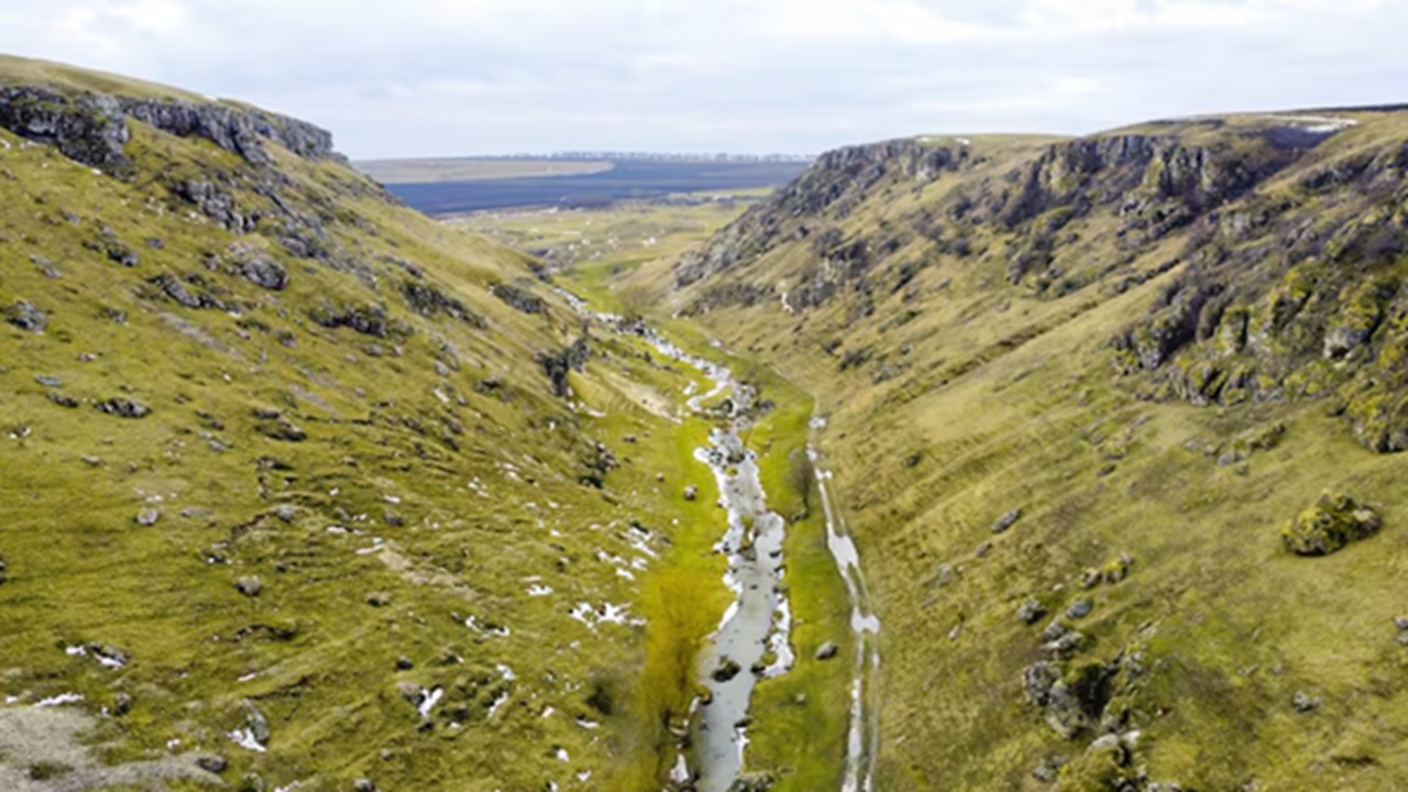 Valley in Uttarakhand