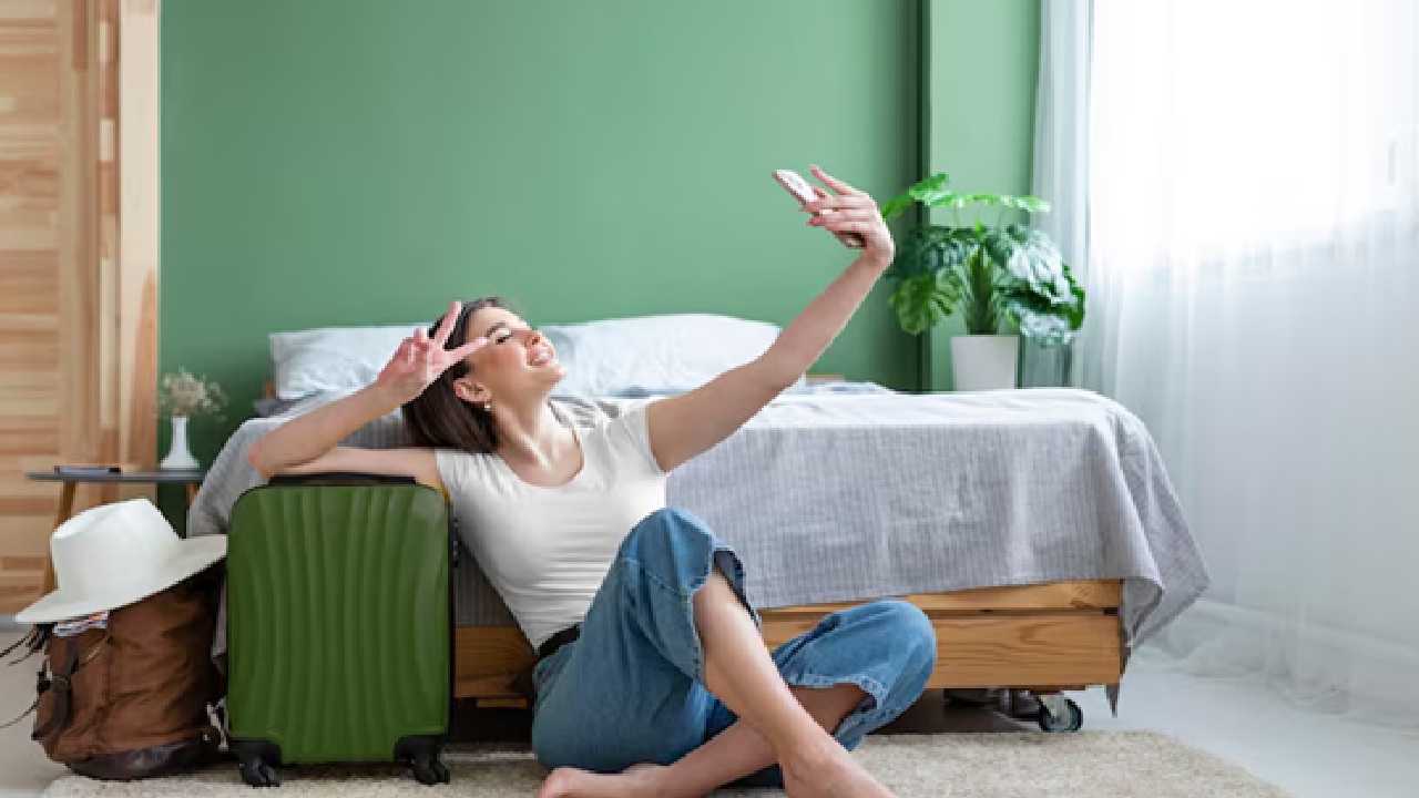 There are many options for staycation from north to south in India and also many places outside India too, where you can enjoy family time, relaxation and nature with pleasant weather.