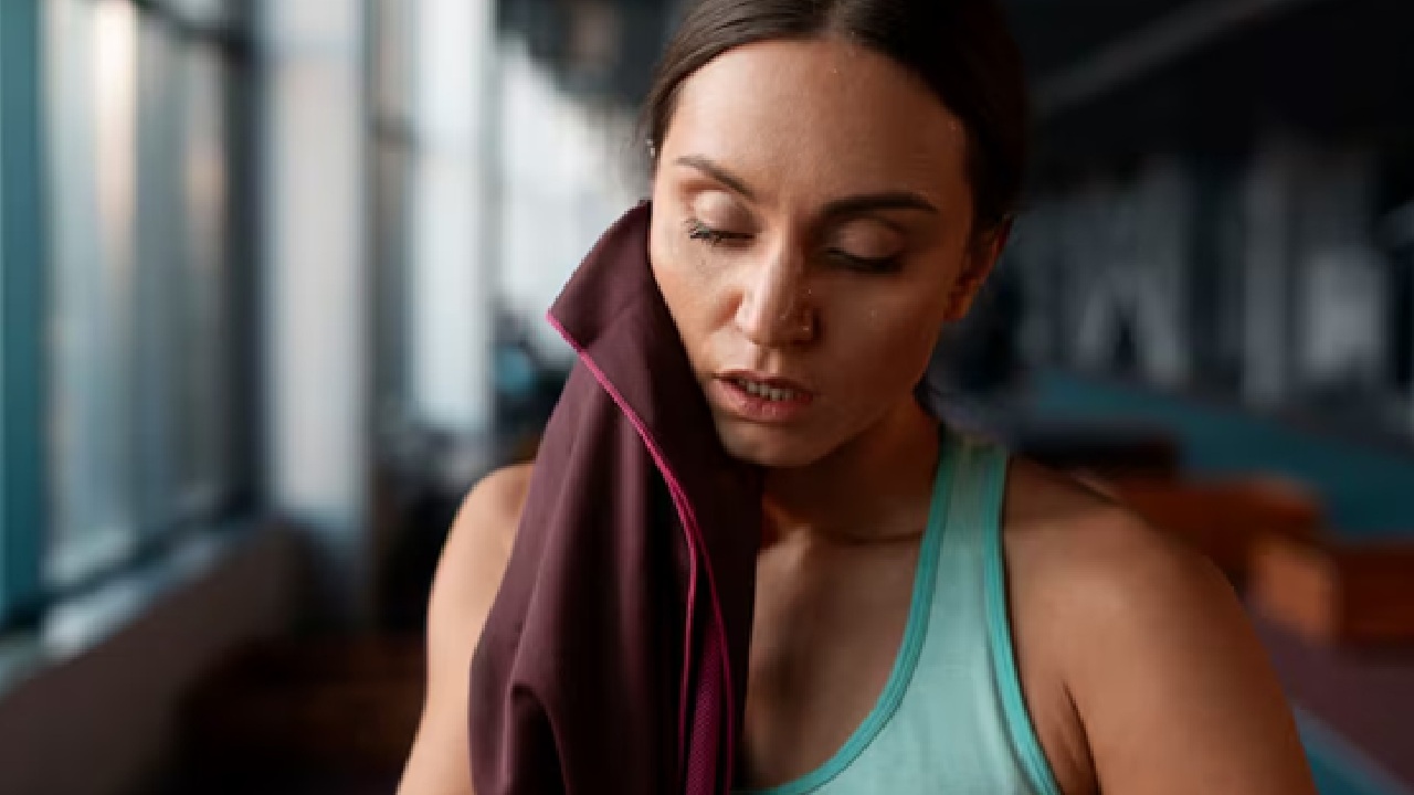 Use cool showers, spray mist on your skin and utilize cooling rags to quickly reduce body heat.