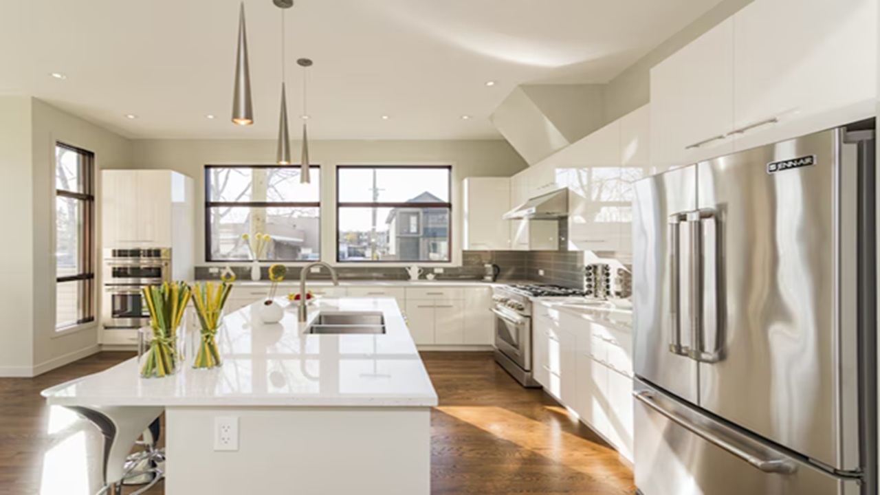 Smart Kitchen Cooling Hacks to Stay Comfortable While Cooking
