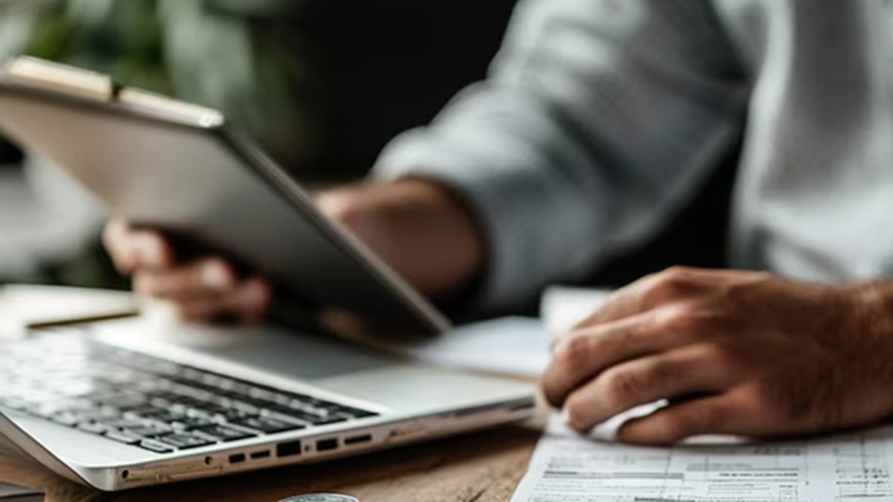Can We Extend PF Account after Maturity? Know Options and Benefits