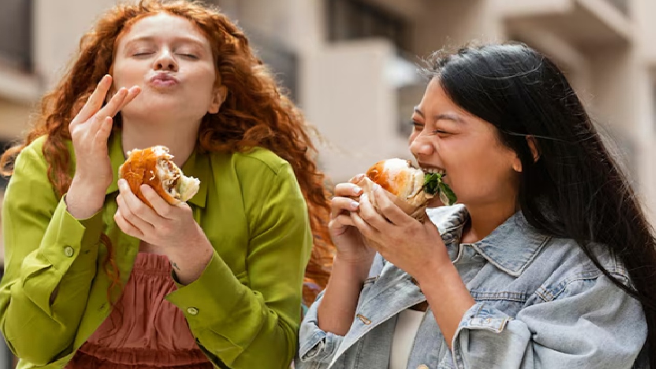 We must pay attention to our daily diet plan since we can avoid consuming some foods to prevent causing any problems with a changing climate as heat rises.