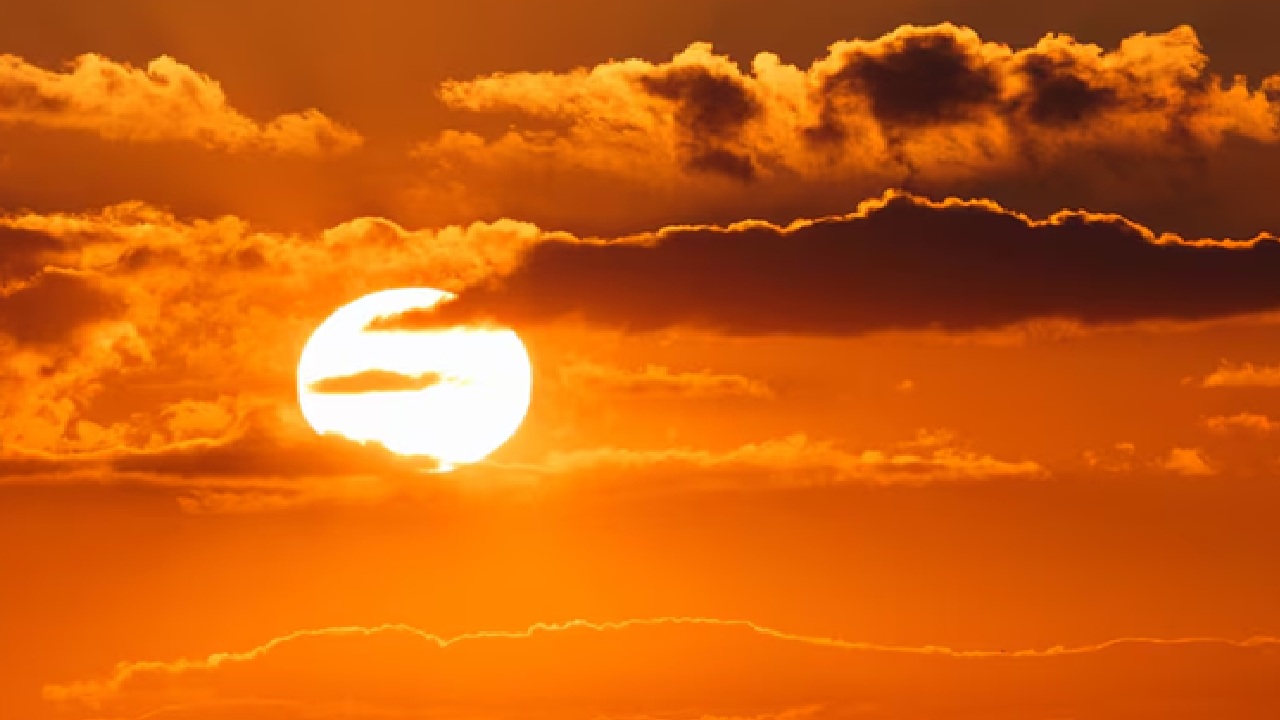 France Experienced Its Hottest Day on Record on Tuesday; Heat Alerts In Italy, Britain