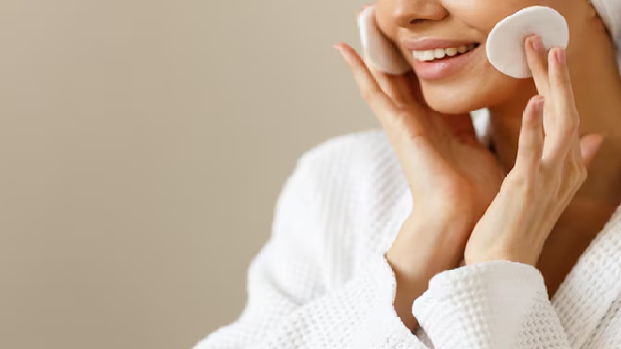 Elevate Your Skin’s Glow and Elasticity with These Nutrient-Rich Foods