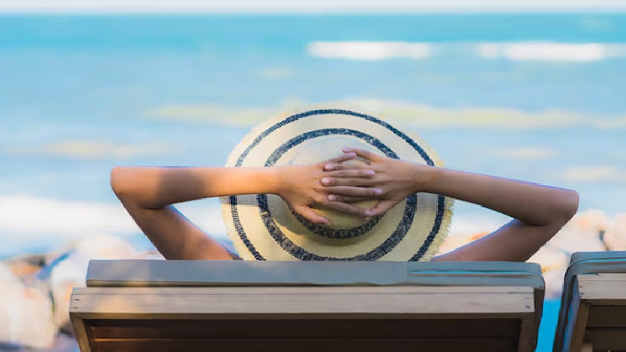 Feeling Stuck in a Repetitive Routine? Elevate Your Well-being with a Thoughtfully Planned Vacation Feeling Stuck in a Repetitive Routine? Elevate Your Well-being with a Thoughtfully Planned Vacation