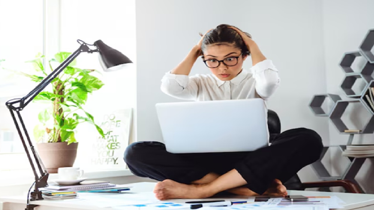 Stay Calm And Productive: Handling Mood Swings, Irritation In A Fast-paced Environment Stay Calm And Productive: Handling Mood Swings, Irritation In A Fast-paced Environment