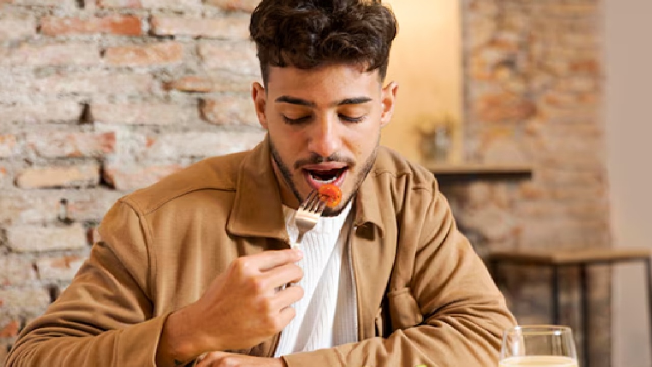 Conversely, a diet high in processed foods, sugars and unhealthy fats can lead to various health issues, including obesity, diabetes and other diseases.