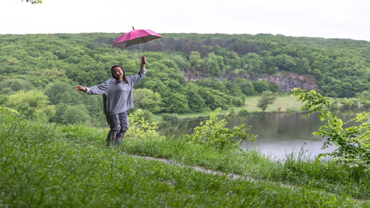 Look for deals on travel packages and utilize off-peak rates to save money. It is also wise to have a contingency plan, such as alternative indoor activities or destinations, should heavy rains disrupt your original itinerary.