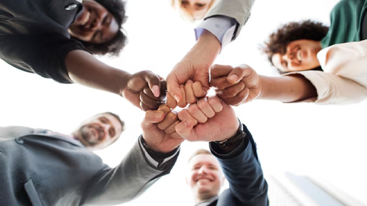 As we gain stability in our career, we need to start building our wealth, which is highly important for future aspects. We can have lucrative income streams and start diversifying them through various potential investments and savings.