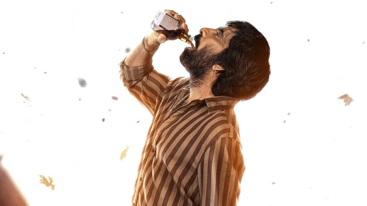 Irumudi Box Office Collection: Ravi Teja Marks Blockbuster Comeback With the Action Drama Surpassing Rs 14Cr on Day 1