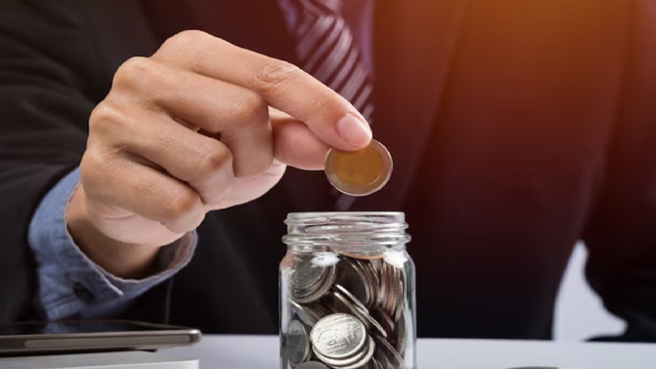 Daily vs Monthly vs Weekly SIP: Which is Best for Wealth Creation?