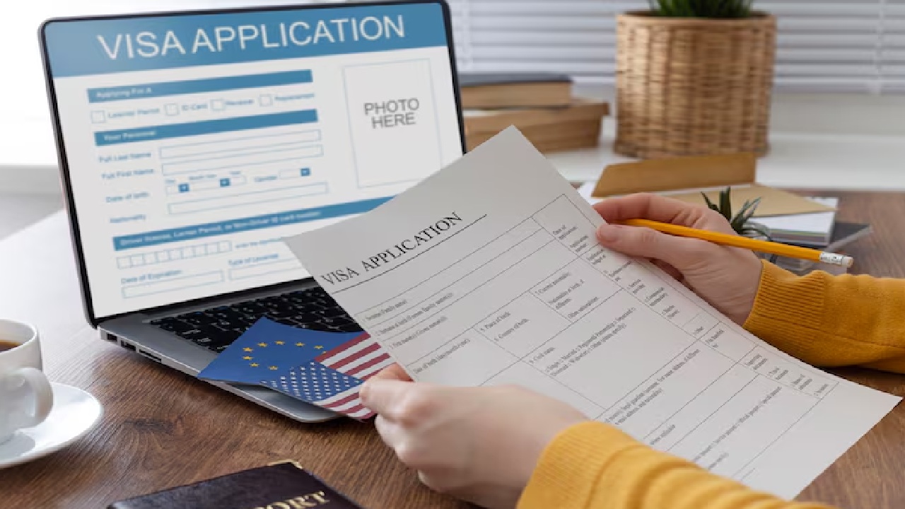 US Revises H-1B Visa Fee, Trump Administration Proposes 103,265 US Dollars US Revises H-1B Visa Fee, Trump Administration Proposes 103,265 US Dollars