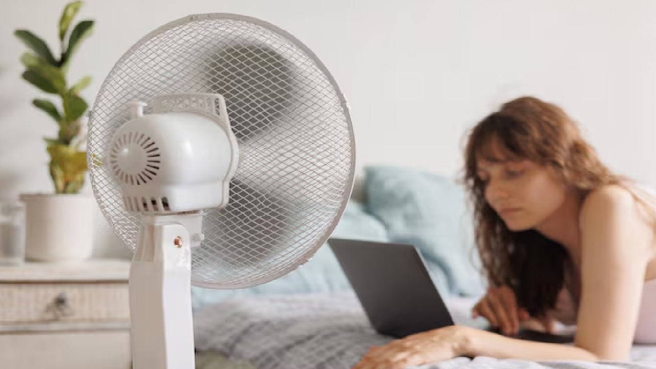 Fan vs Air Conditioner: Which Is Better for Your Health?
